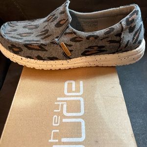 Hey Dude Cheetah Gray size 6